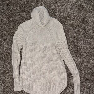 Abercrombie & Fitch Light Gray Turtleneck Sweater